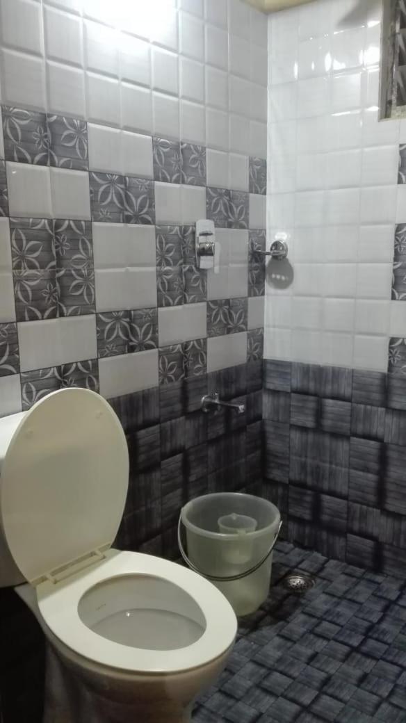 Greenview Holiday Inn Munnar Extérieur photo