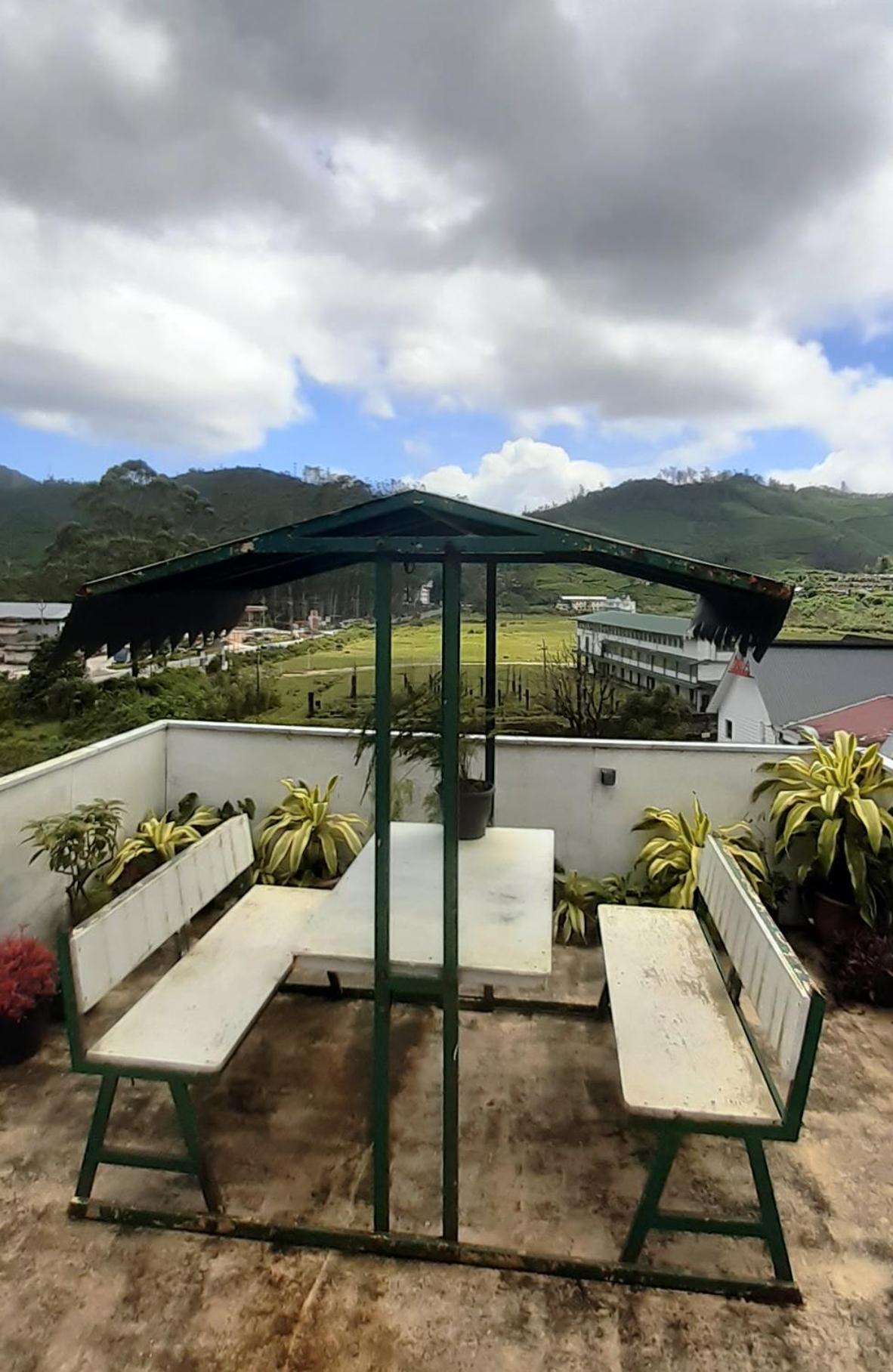Greenview Holiday Inn Munnar Extérieur photo
