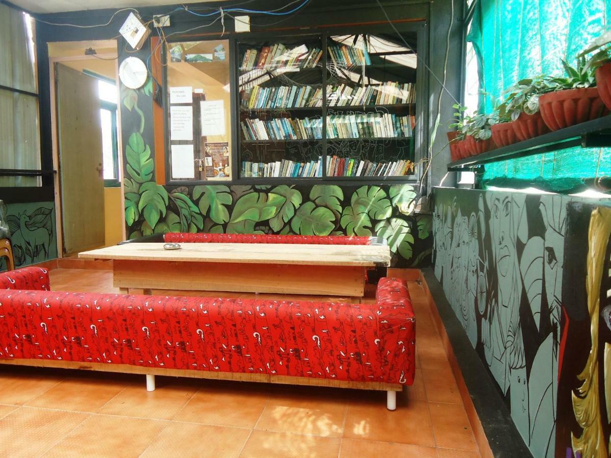 Greenview Holiday Inn Munnar Extérieur photo